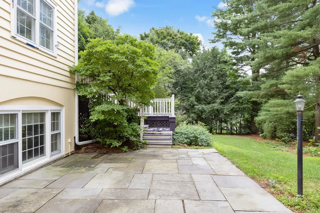 151 Ledge Road Burlington VT 05401