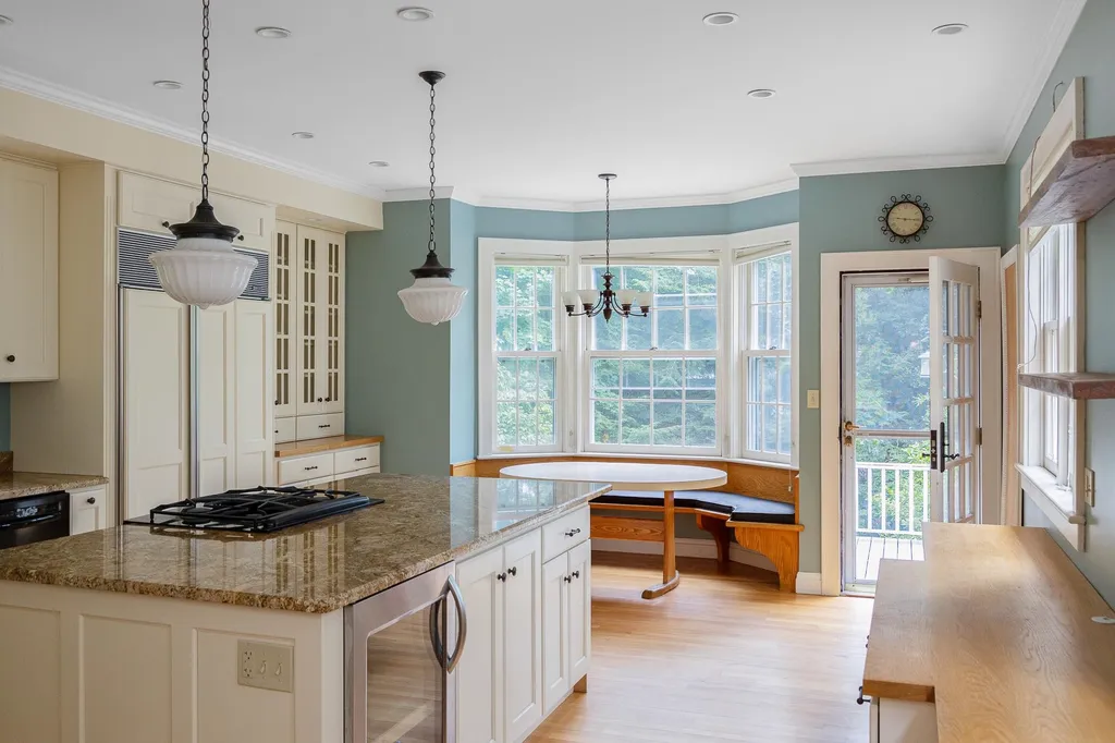 151 Ledge Road Burlington VT 05401