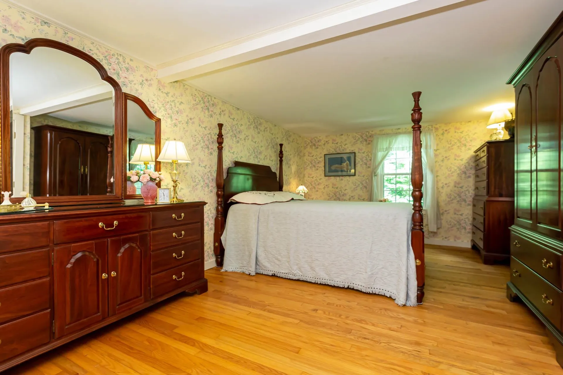 33 Boston Post Road Amherst NH 03031