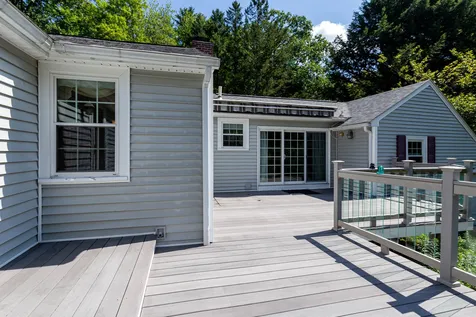 33 Boston Post Road Amherst NH 03031