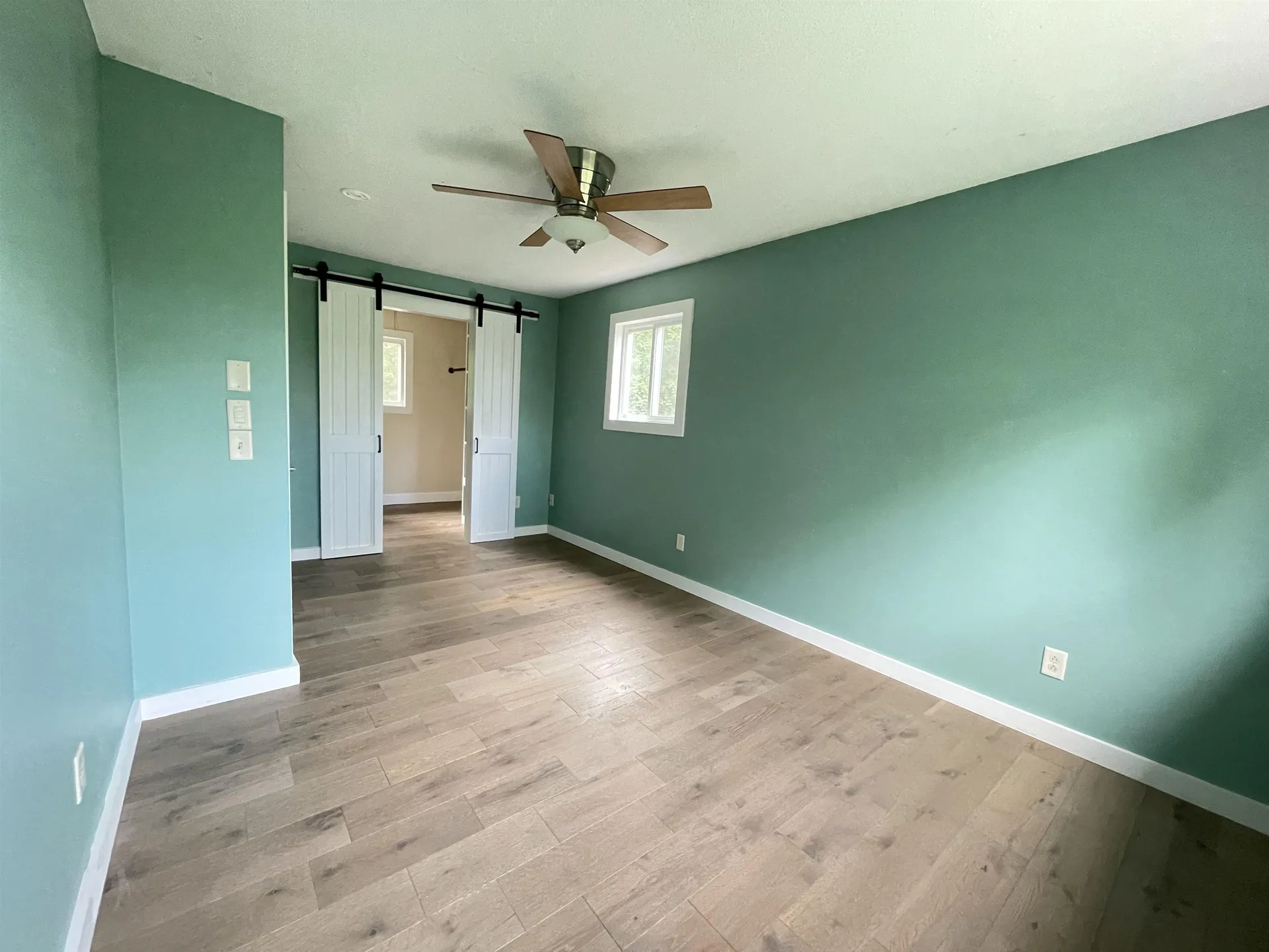 27 Hickory Overlook Enfield NH 03748