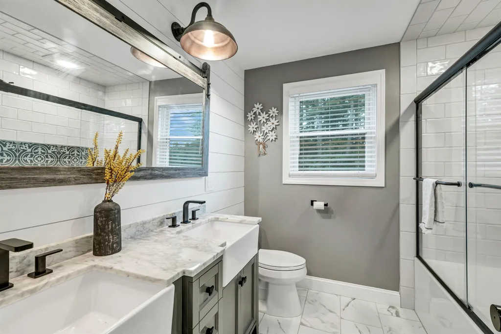 9 Drake Lane Merrimack NH 03054