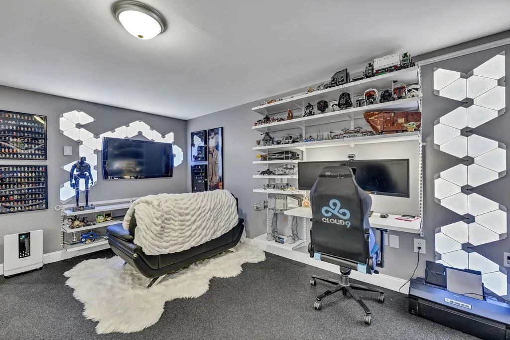 9 Drake Lane Merrimack NH 03054