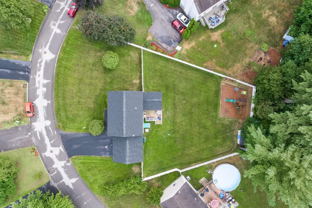 9 Drake Lane Merrimack NH 03054