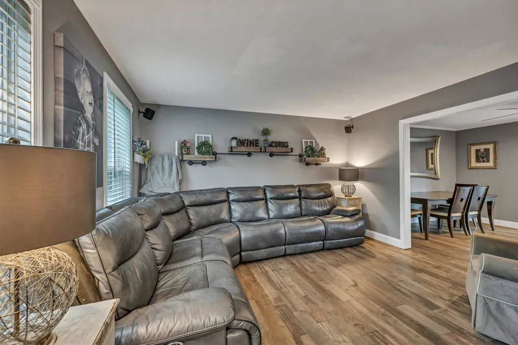 9 Drake Lane Merrimack NH 03054