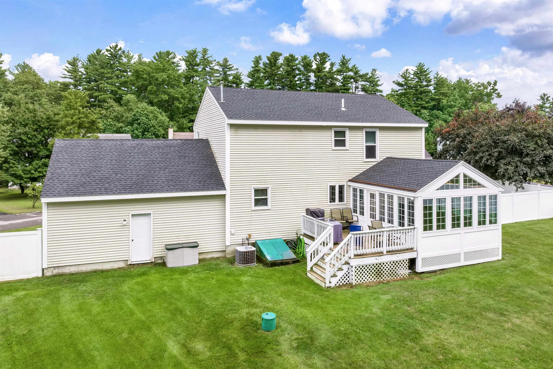 9 Drake Lane Merrimack NH 03054