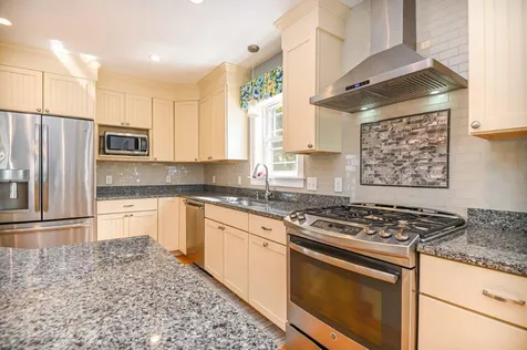 8 Lighthouse Lane Saco ME 04072