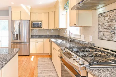 8 Lighthouse Lane Saco ME 04072