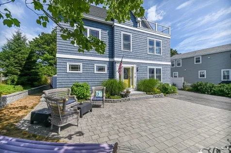 8 Lighthouse Lane Saco ME 04072
