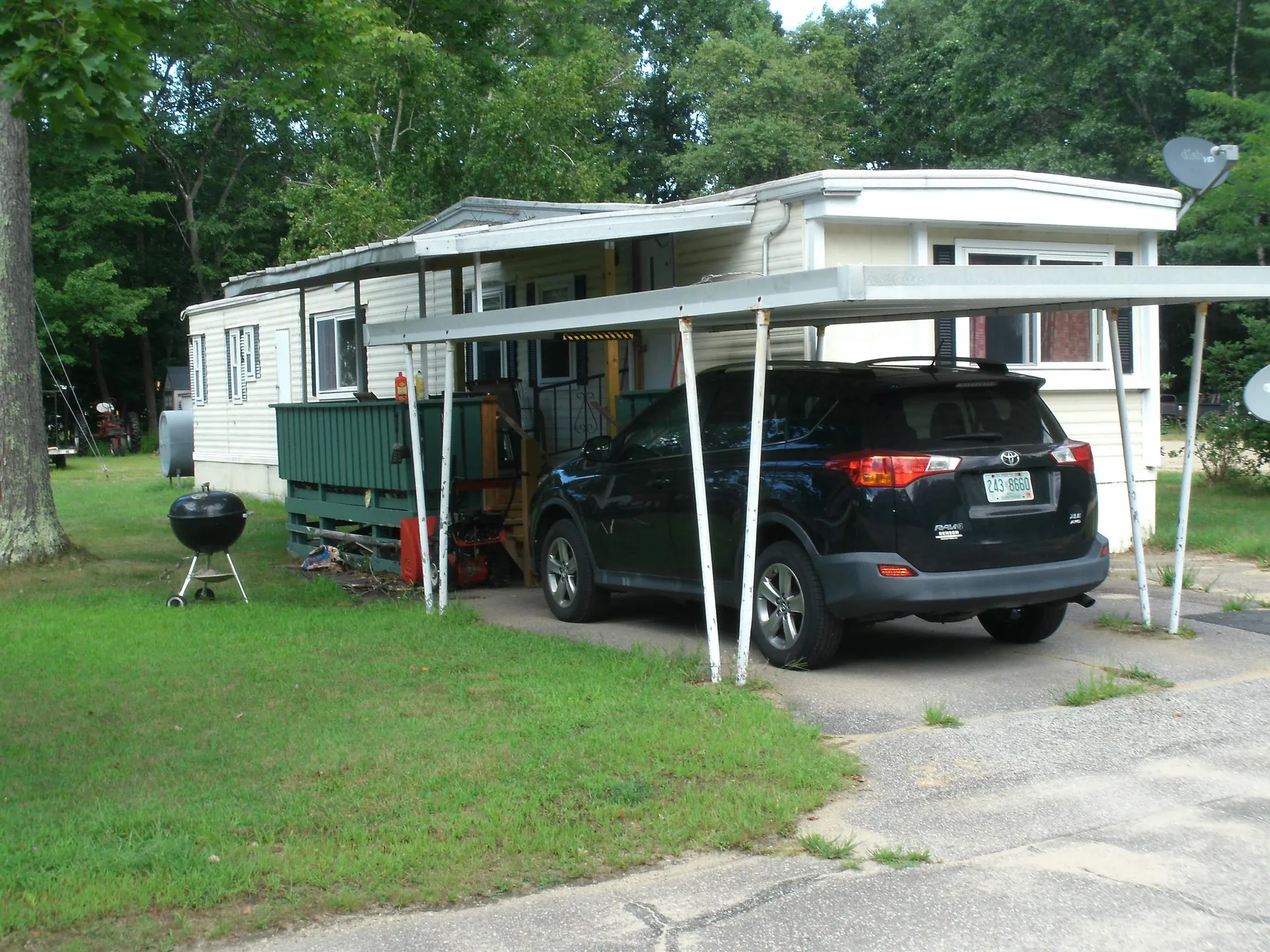 14 Rose Lane Franklin NH 03235