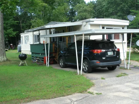 14 Rose Lane Franklin NH 03235