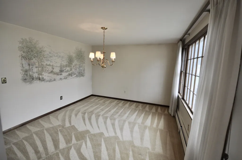 42 Sanborn Drive Nashua NH 03063
