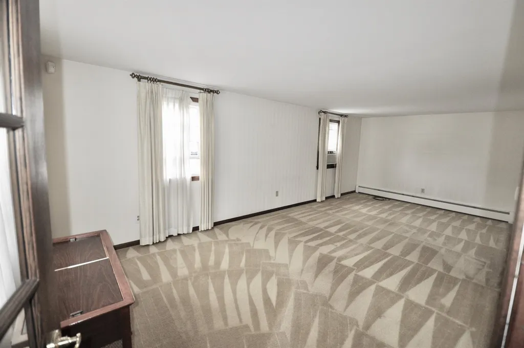 42 Sanborn Drive Nashua NH 03063
