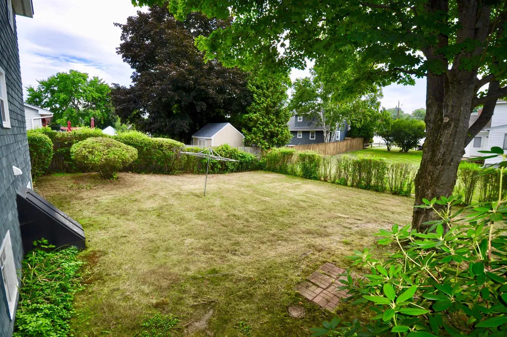 42 Sanborn Drive Nashua NH 03063