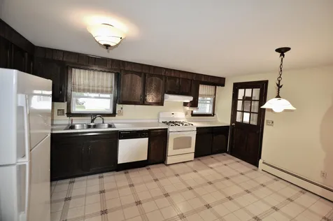 42 Sanborn Drive Nashua NH 03063