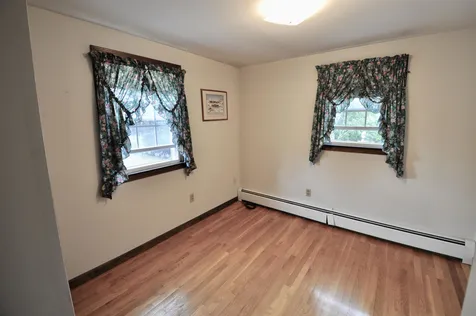 42 Sanborn Drive Nashua NH 03063