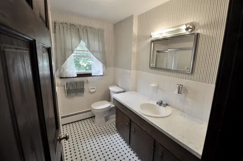 42 Sanborn Drive Nashua NH 03063