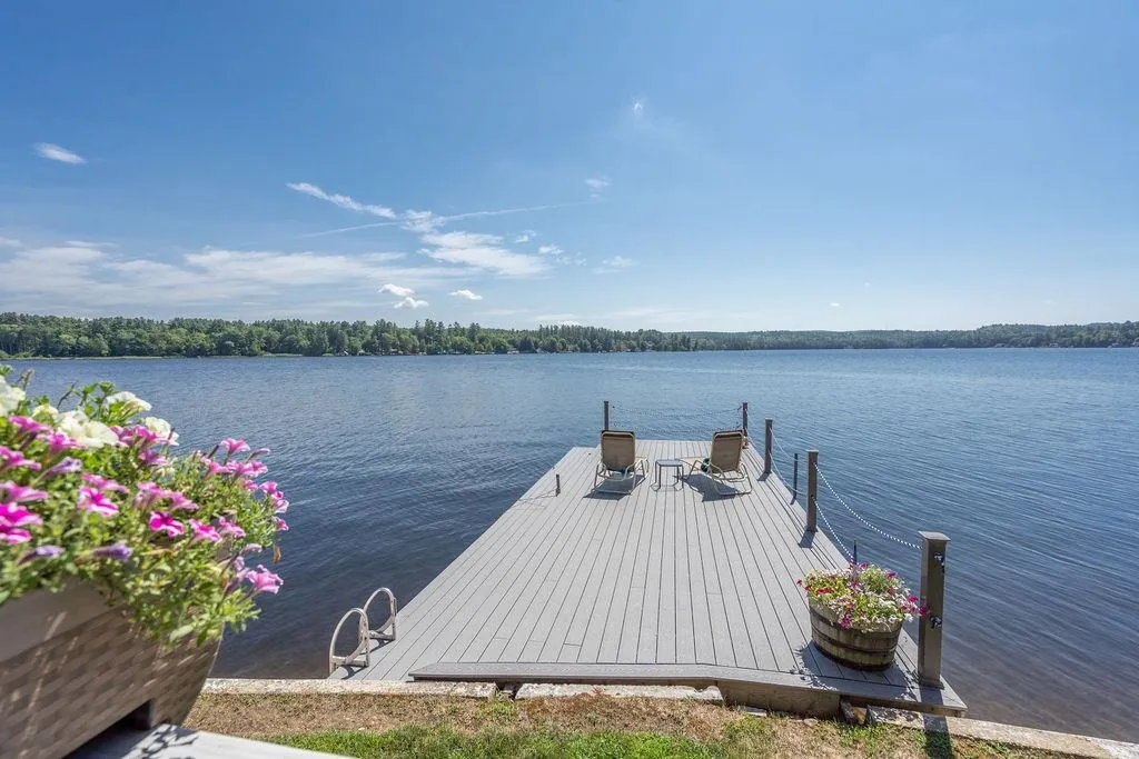 13-15 Lake Avenue Northwood NH 03261
