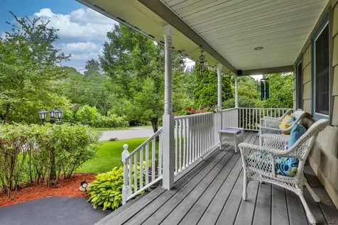 17 Sunset Avenue Derry NH 03038