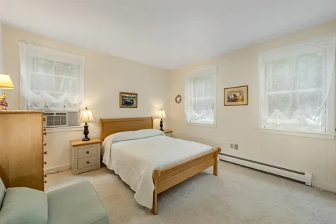 15 Hickory Road Wolfeboro NH 03894