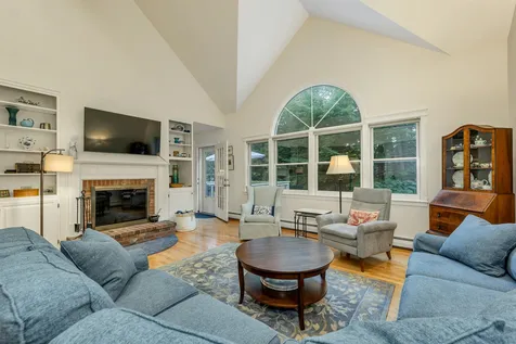 15 Hickory Road Wolfeboro NH 03894
