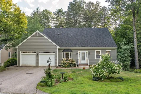 15 Hickory Road Wolfeboro NH 03894