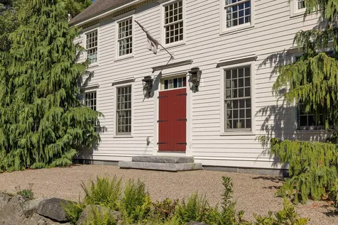 43 Stagecoach Road Durham NH 03824
