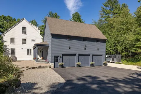43 Stagecoach Road Durham NH 03824