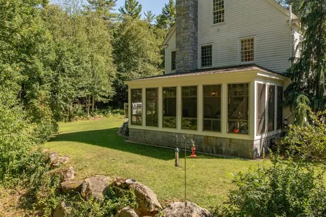 43 Stagecoach Road Durham NH 03824