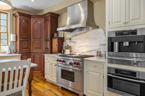 43 Stagecoach Road Durham NH 03824