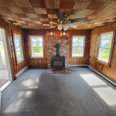 8 Als Avenue Allenstown NH 03275