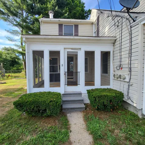 8 Als Avenue Allenstown NH 03275