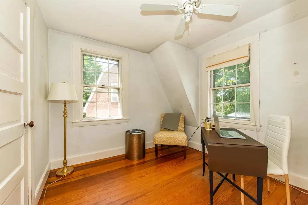 40 Porpoise Way Portsmouth NH 03801