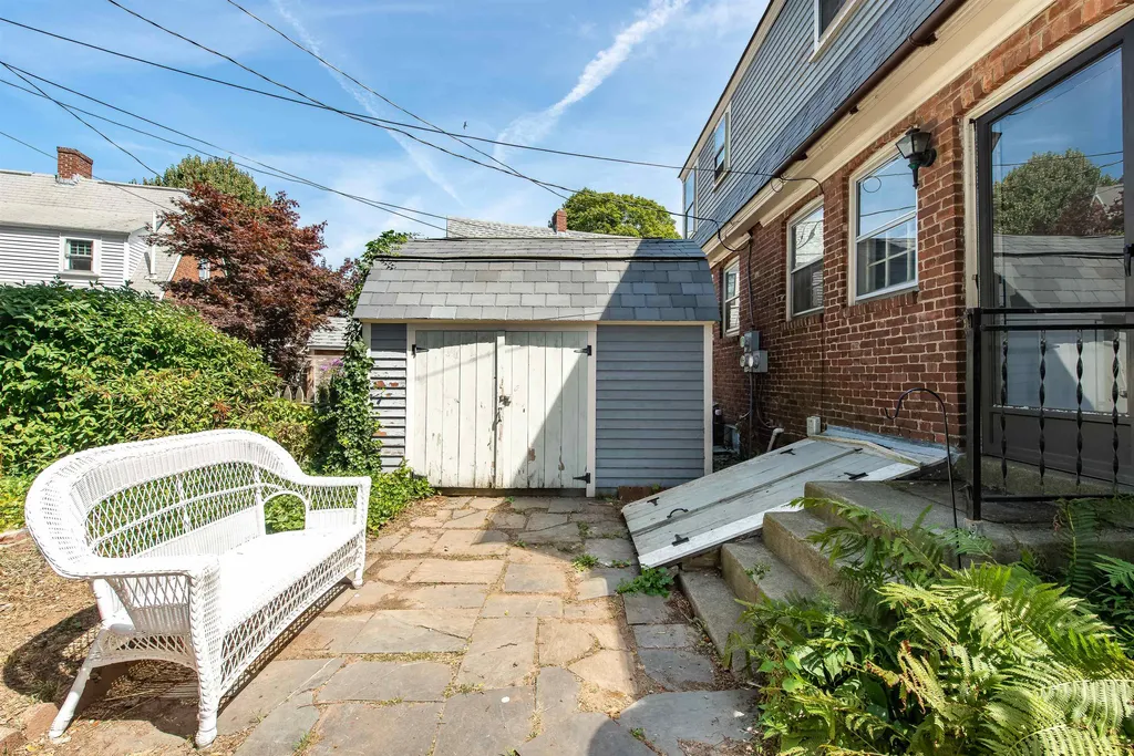 40 Porpoise Way Portsmouth NH 03801
