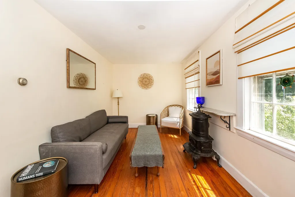 40 Porpoise Way Portsmouth NH 03801