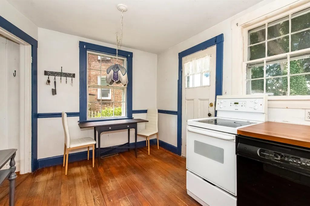 40 Porpoise Way Portsmouth NH 03801