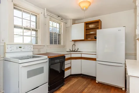 40 Porpoise Way Portsmouth NH 03801