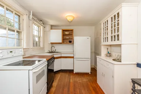 40 Porpoise Way Portsmouth NH 03801