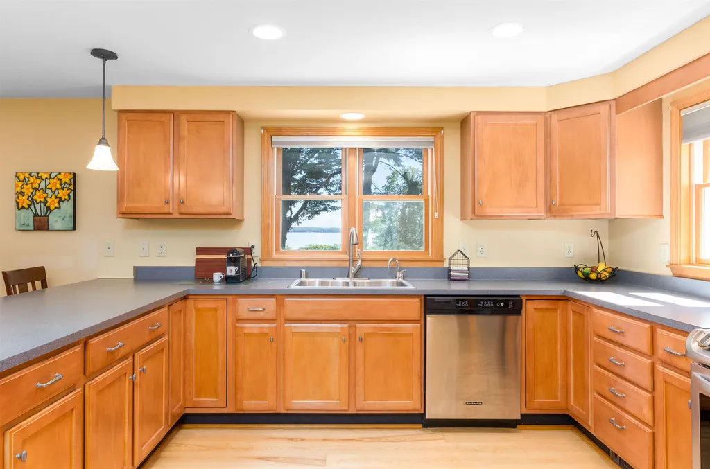 1608 Porters Point Road Colchester VT 05446