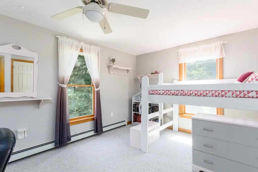 1608 Porters Point Road Colchester VT 05446