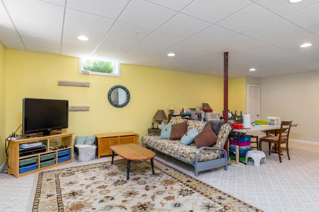 1608 Porters Point Road Colchester VT 05446