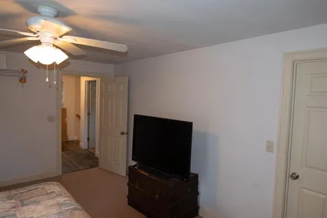 10 Nutter Drive Alton NH 03810