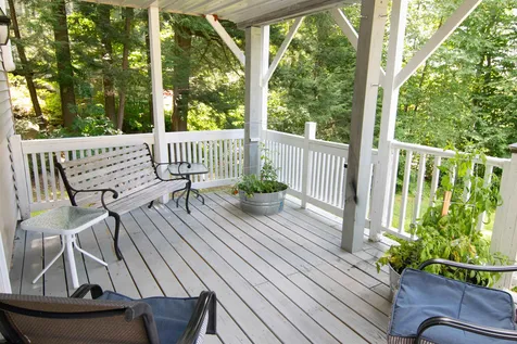 10 Nutter Drive Alton NH 03810