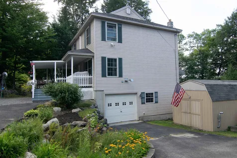 10 Nutter Drive Alton NH 03810