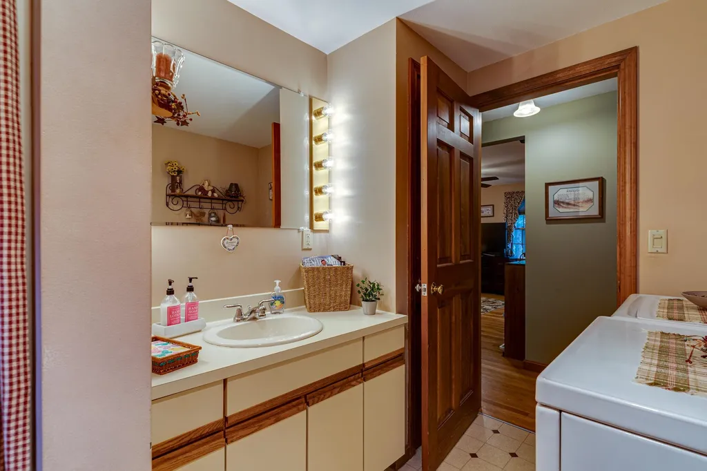 6 Newton Street Dover NH 03820