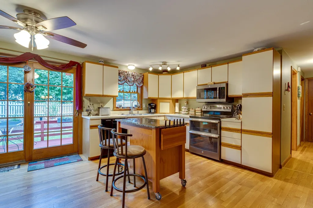 6 Newton Street Dover NH 03820
