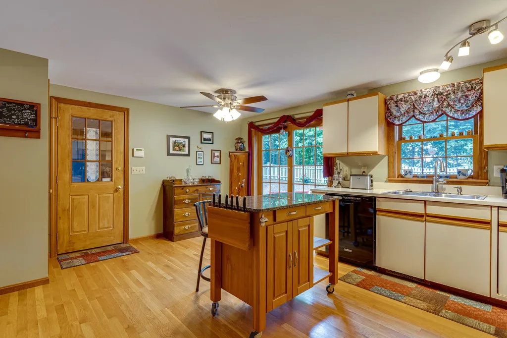 6 Newton Street Dover NH 03820