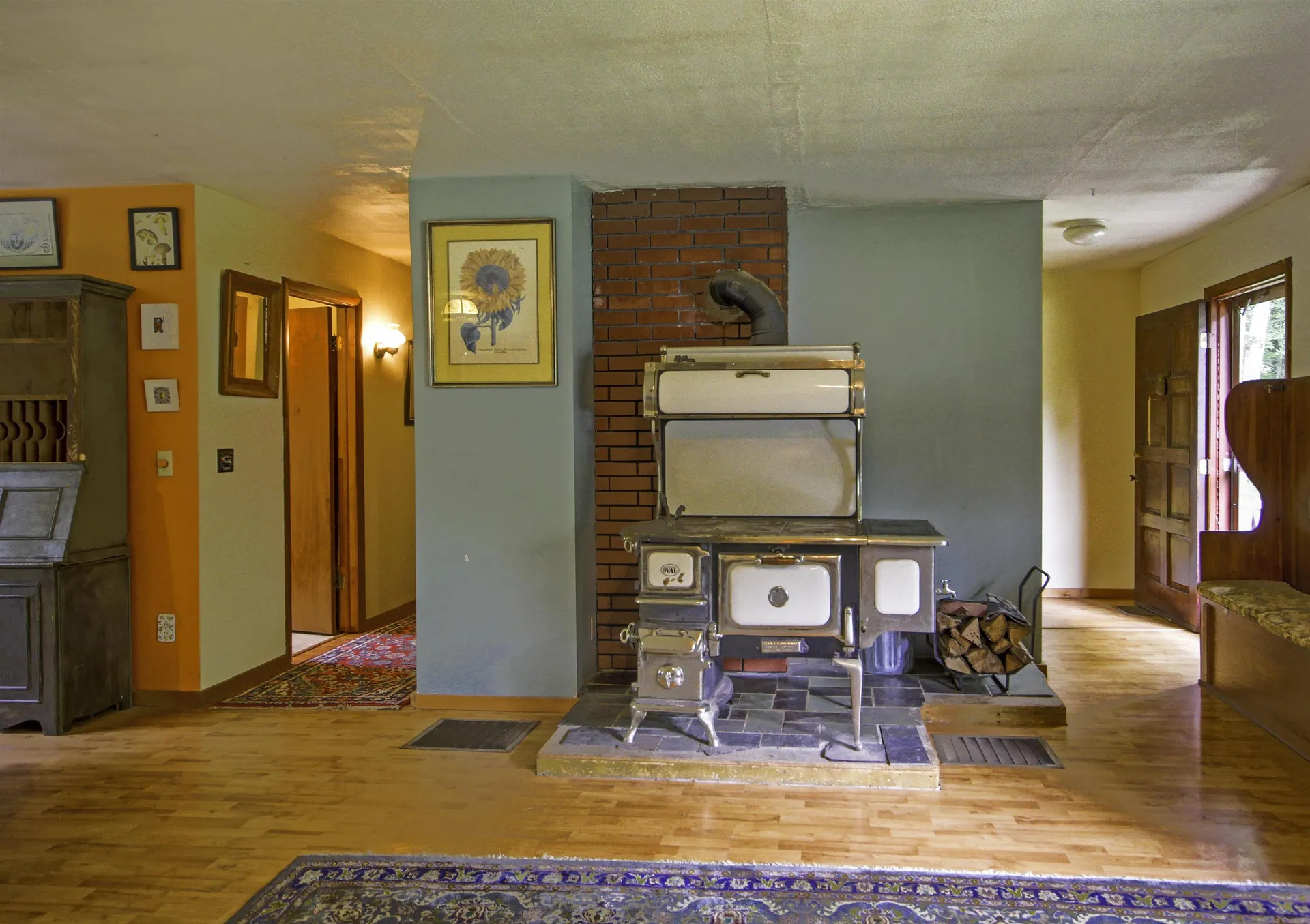 437 Hall Road Lincoln VT 05443