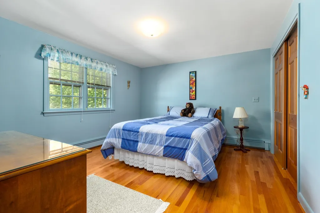 18 Tuttle Lane Dover NH 03820