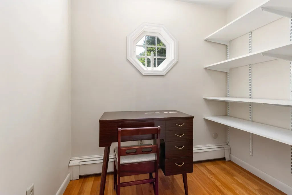 18 Tuttle Lane Dover NH 03820